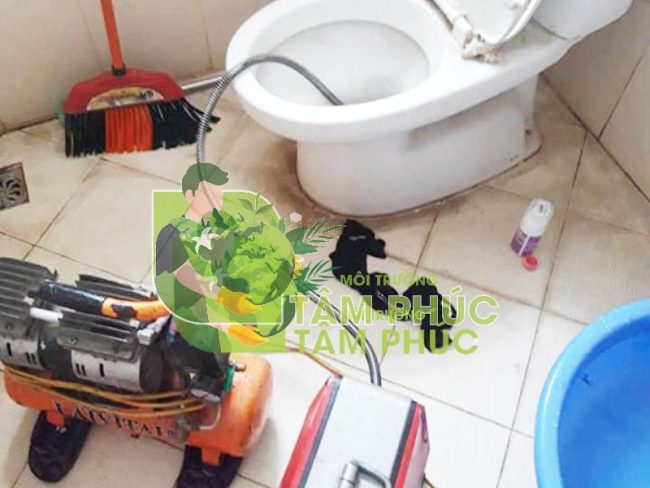 Hút bể phốt tại Bắc Kan