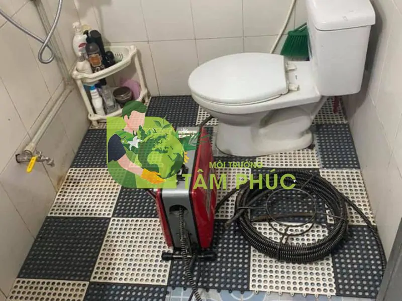 thông tắc bồn cầu tại Lào Cai