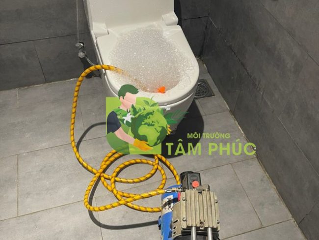 thông tắc bồn cầu tại Sơn La