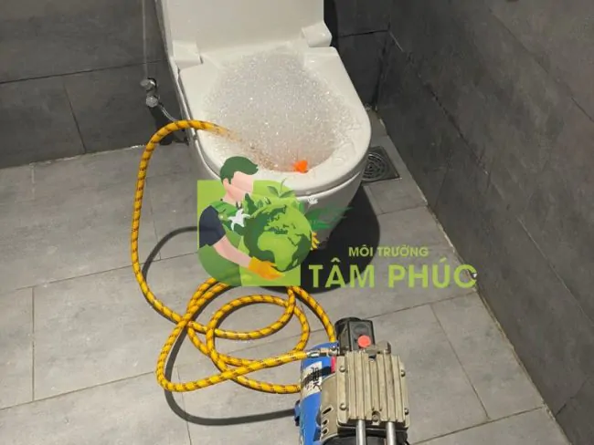 thông tắc bồn cầu tại Sơn La