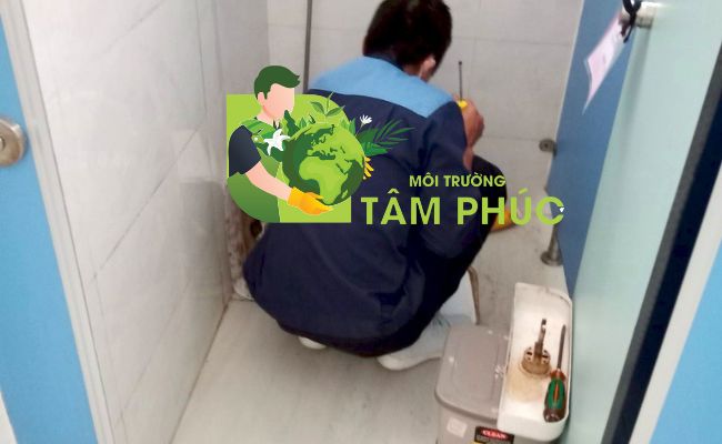 thông bồn cầu nghẹt tại Đức Huệ 