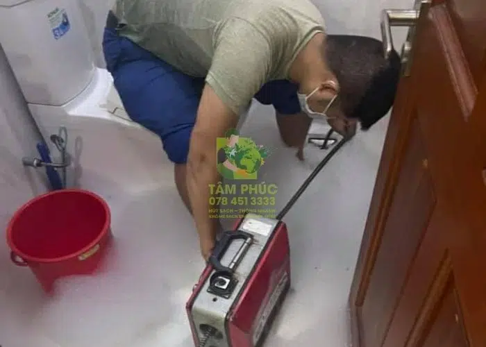 Thông cống nghẹt tại Dĩ An sạch 100% - Giá rẻ 100k【15P có mặt 】 2 Thông cống nghẹt tại Dĩ An không tái tắc