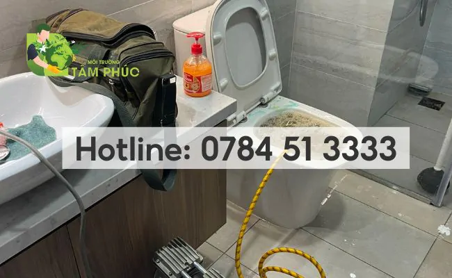 thông bồn cầu nghẹt tại Định Quán