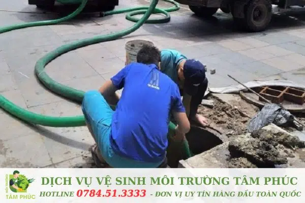 Đơn vị hút bể phốt Bắc Giang giá tốt - Môi Trường Vĩnh Tiến