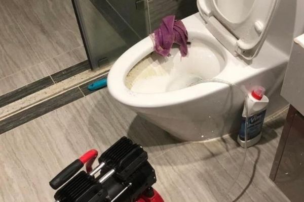 Top 5 Đơn Vị Thông Bồn Cầu Nghẹt Cà Mau Giá Tốt - Uy Tín Nhất 3 Top 5 Đơn Vị Thông Bồn Cầu Nghẹt Cà Mau