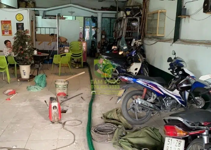 Báo giá hút hầm cầu mới nhất 2026, đơn vị uy tín, BH 5 năm 43 hut-ham-cau-cho-nha-dan-14