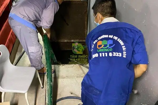 Hút bể phốt tại Bắc Giang - Phục vụ 24/7, giá chỉ từ 300k/m3 2 hut-be-phot-tai-bac-giang-2-4