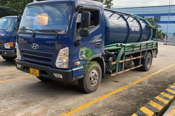 Hút bể phốt tại Bắc Giang - Phục vụ 24/7, giá chỉ từ 300k/m3 8 hut-be-phot-tai-bac-giang-6-1