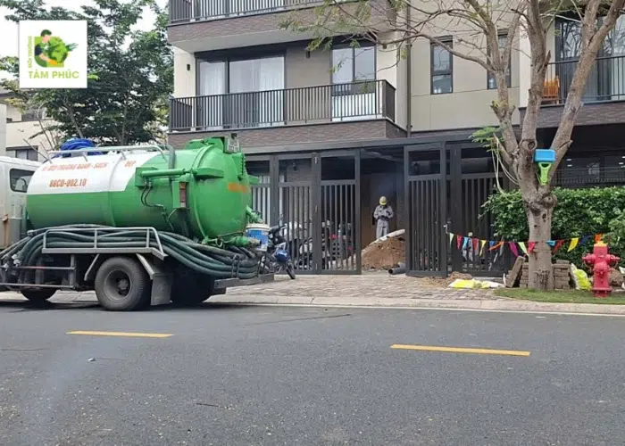 Hút Hầm Cầu tại Phú Hòa, An Giang - An Toàn và Triệt Để 99% 2 hut ham cau tai phu hoa 8 -