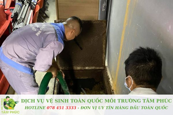 Hút hầm cầu tại Tam Thuận