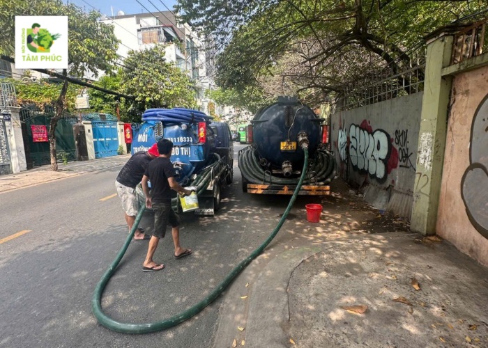 Hút Hầm Cầu Tại Vĩnh An, An Giang - Dịch Vụ Chuyên Nghiệp 24/7 3 hut ham cau tai vinh an 4 2 -