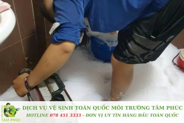 hút hầm cầu tại Hoà Xuân
