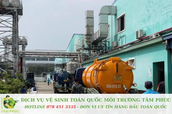 Hút hầm cầu tại Hoà Xuân