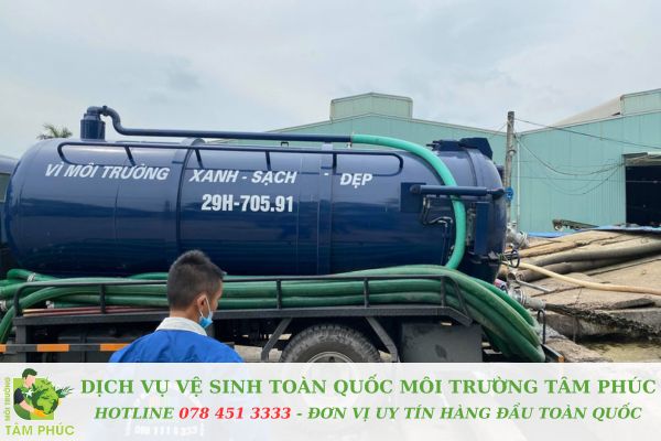Hút bể phốt tại thị xã Quảng Yên Giá Tốt - 15 Phút Có Mặt 2 Dich vu hut be phot tai thi xa Quang Yen Moi Truong Tam Phuc 1 -
