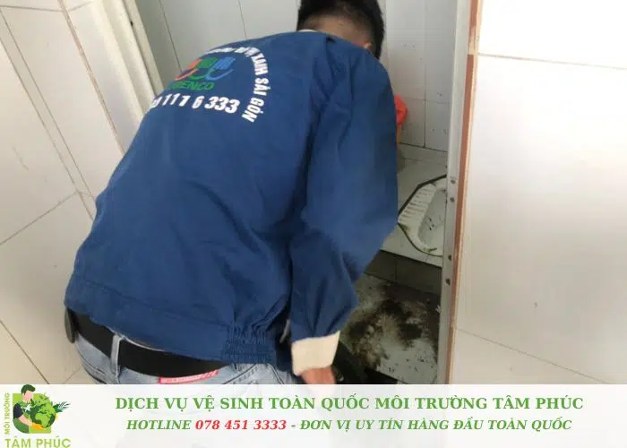 Hút bể phốt tại Chương Mỹ Môi Trường Tâm Phúc (2)