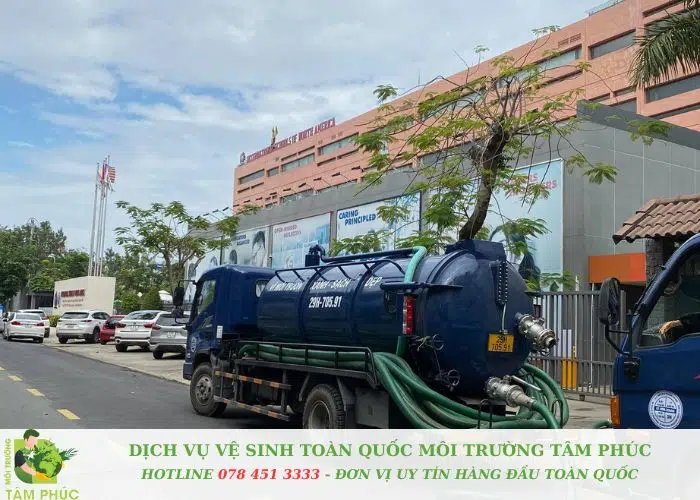 Hút bể phốt tại Đông Anh Môi Trường Tâm Phúc (2)