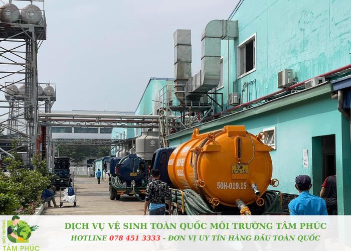 Hút bể phốt tại Đống Đa - Uy tín, chuyên nghiệp số 1 7 Hút bể phốt tại Đống Đa có bảo hành lâu