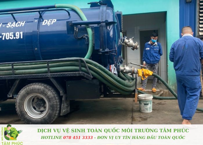 Hút bể phốt tại Đống Đa - Uy tín, chuyên nghiệp số 1 6 Hút bể phốt tại Đống Đa - Quy trình làm việc minh bạch