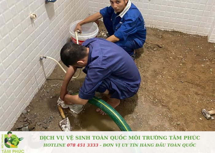 Hút bể phốt tại Phú Xuyên Môi Trường Tâm Phúc