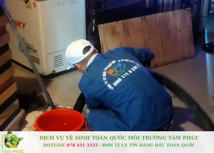 Hút bể phốt tại Sóc Sơn Môi Trường Tâm Phúc (2)