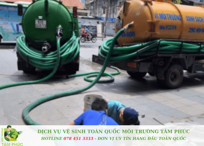 Hút bể phốt tại Thanh Xuân bằng máy móc hiện đại