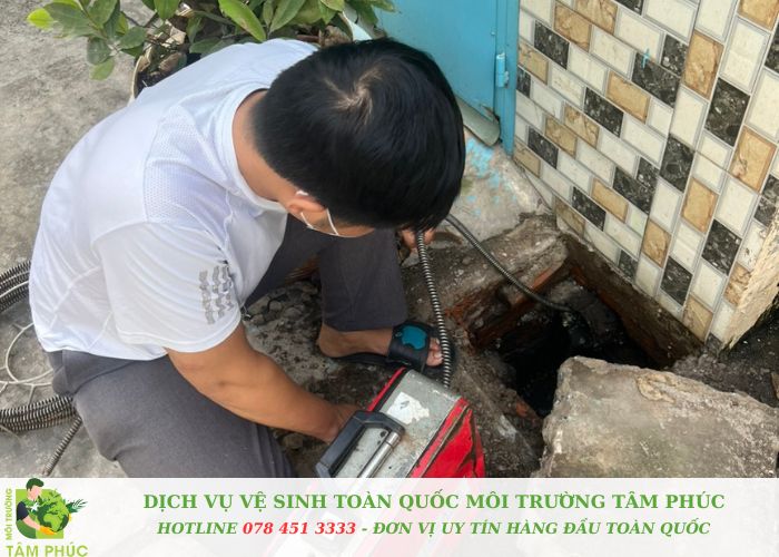 Hút Hầm Cầu Tại Mỏ Cày Bắc Bến Tre - Uy Tín, Sạch Sẽ, Giá Rẻ 3 Hut ham cau tai TP HCM 8 -