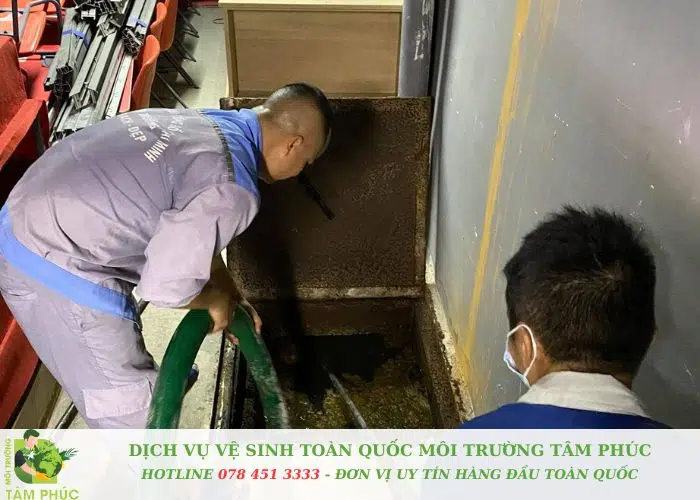 Hut ham cau tai TP.HCM Moi Truong Tam Phuc21 -