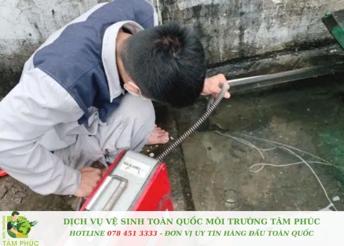 Hut ham cau tai TP.HCM Moi Truong Tam Phuc28 -