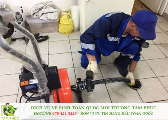 Thông tắc cống tại Đan Phượng Có mặt ngay, Giá 99K 7 Thong tac cong tai Dan Phuong Moi Truong Tam Phuc 8 -