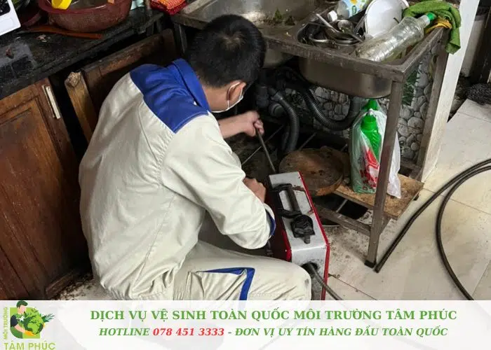 Thông tắc cống tại Hà Nội Môi Trường Tâm Phúc (2)