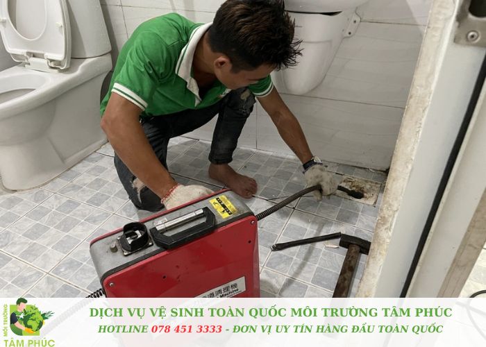 Thông tắc cống tại Hoài Đức 24/24 Tiện lợi - Giá rẻ 3 Thong tac cong tai Hoai Duc Moi Truong Tam Phuc 4 -