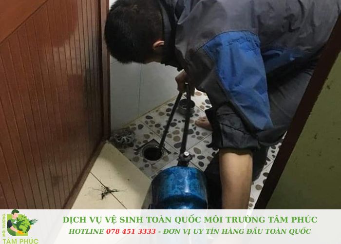 Thông tắc cống tại Tây Hồ Sạch 100%, BH 6 tháng 4 Thong tac cong tai Tay Ho Moi Truong Tam Phuc 5 -
