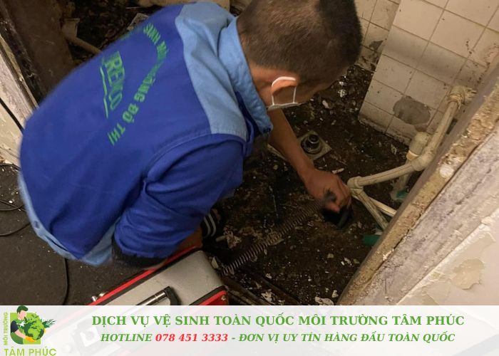 Thông tắc cống tại Thạch Thất 24/24 Tận tâm, An toàn 2 Thong tac cong tai Thach That Moi Truong Tam Phuc 3 -
