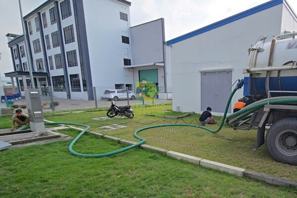 Hút hầm cầu tại Quận 4 - Giá tốt, đến nhanh sau 15P 6 hut-ham-cau-tai-quan-4-2-1