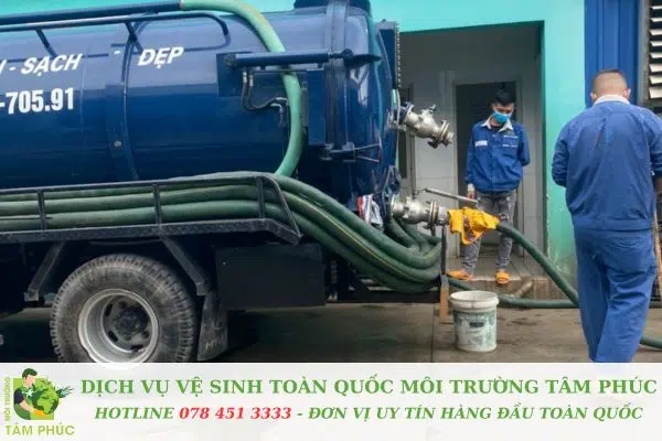 Hút hầm cầu tại Quận 4