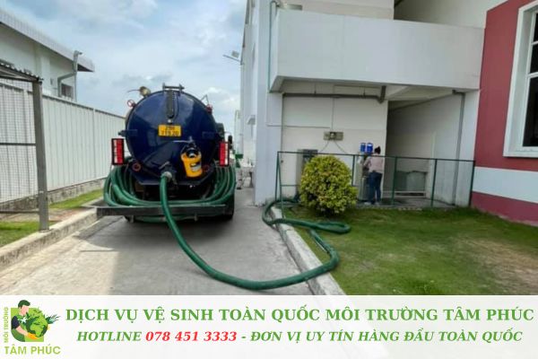 Hút hầm cầu tại Quận Bình Thạnh Sạch 100%, 30P có mặt 11 Hút hầm cầu tại Quận Bình Thạnh