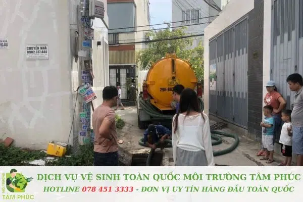 Hút hầm cầu tại Quận 1 - Giá tốt, làm nhanh, BH 5 Năm 4 image 2 -