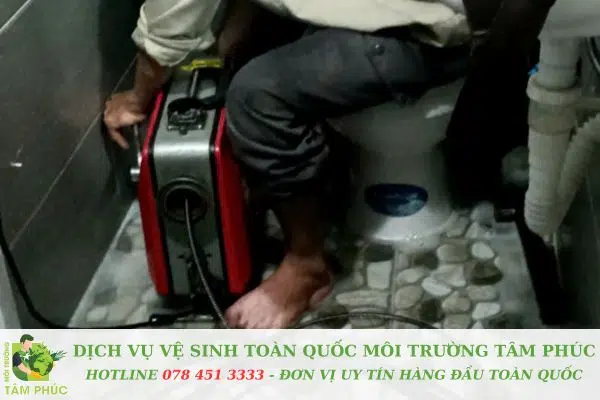 Thông cống nghẹt tại Quận 10