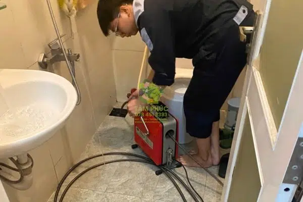 Thông cống nghẹt tại Quận 5 - Sạch sâu 100%, BH 1 năm 7 Hình ảnh thực tế triển khai dịch vụ thông cống nghẹt tại Quận 5 của đơn vị uy tín Tâm Phúc