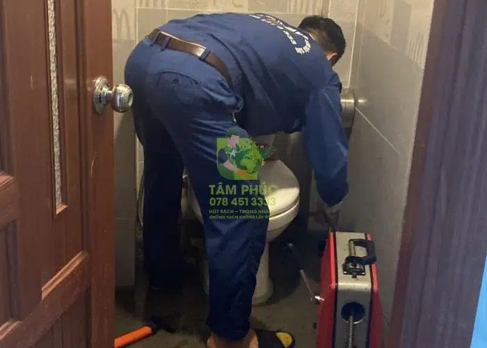 Thông Cống Nghẹt Tại Quận Bình Tân Uy Tín – Xử Lý Trong 30 Phút 9 thong cong nghet tai quan binh tan 12 -