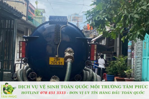 Hút bể phốt tại Đầm Hà chỉ 299K trọn gói, BH 6 năm 1 Hút bể phốt tại Đầm Hà