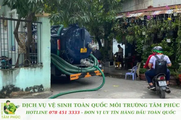 Hút bể phốt tại thị xã Kinh Môn