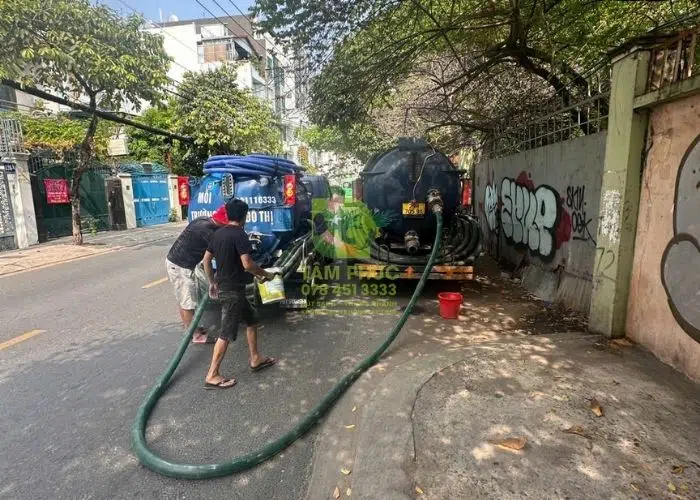 Hút hầm cầu tại Quận 2 - Nhanh, sạch, giá tốt 18 hut-ham-cau-tai-quan-2-15