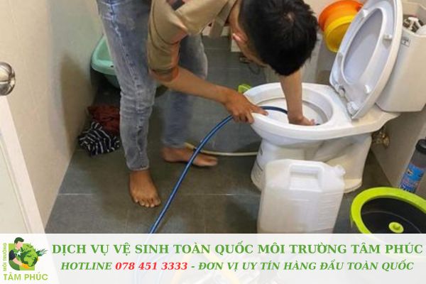 Thông tắc bồn cầu tại Đống Đa Nhanh – Gọn – Sạch 7 Thông tắc bồn cầu tại Đống Đa