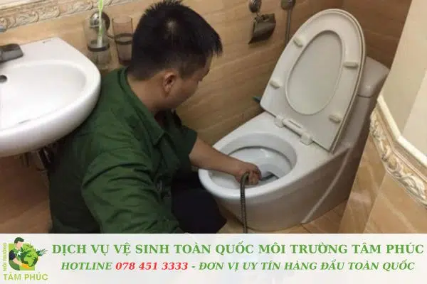 Thông tắc bồn cầu tại Hoàng Mai