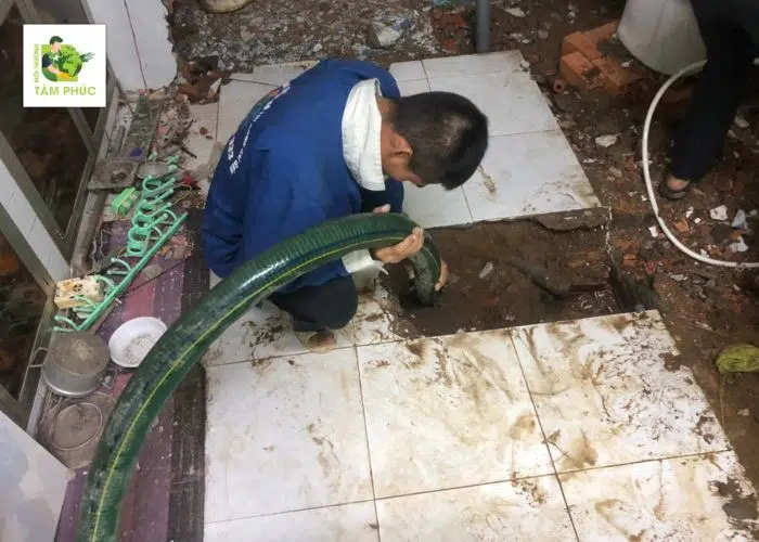 Dịch Vụ Hút Hầm Cầu tại An Châu Nhanh Chóng - Giá Rẻ 2025 5 hut ham cau tai an chau 4 -