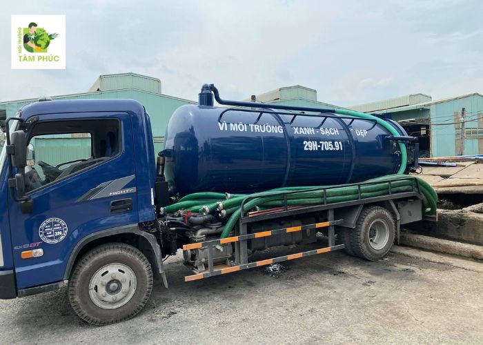 Hút hầm cầu tại Bình Long - Kỹ thuật viên kinh nghiệm, nhiệt tình