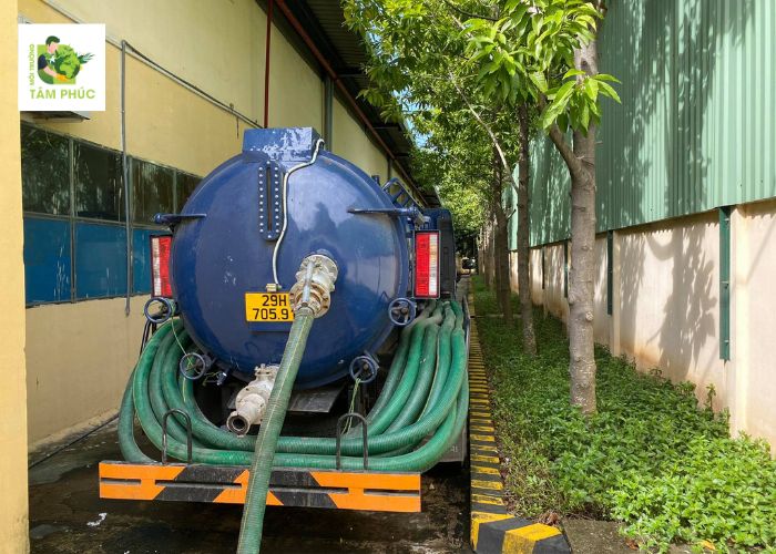 Hút hầm cầu tại Bù Đốp bởi đơn vị uy tín 10 năm