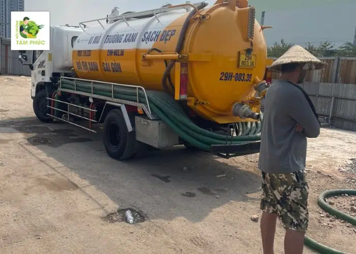 Hút Hầm Cầu tại Chợ Vàm, An Giang - Uy Tín Giá Rẻ 2025 2 hut ham cau tai cho vam 5 -