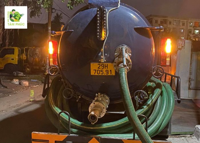 Dịch vụ hút hầm cầu Tại Phước Long uy tín giá tốt 2025 3 Dịch vụ hút hầm cầu Tại Phước Long báo giá trước